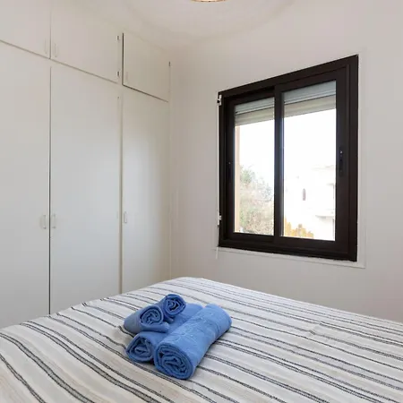 Adelfa 7 By Interhome